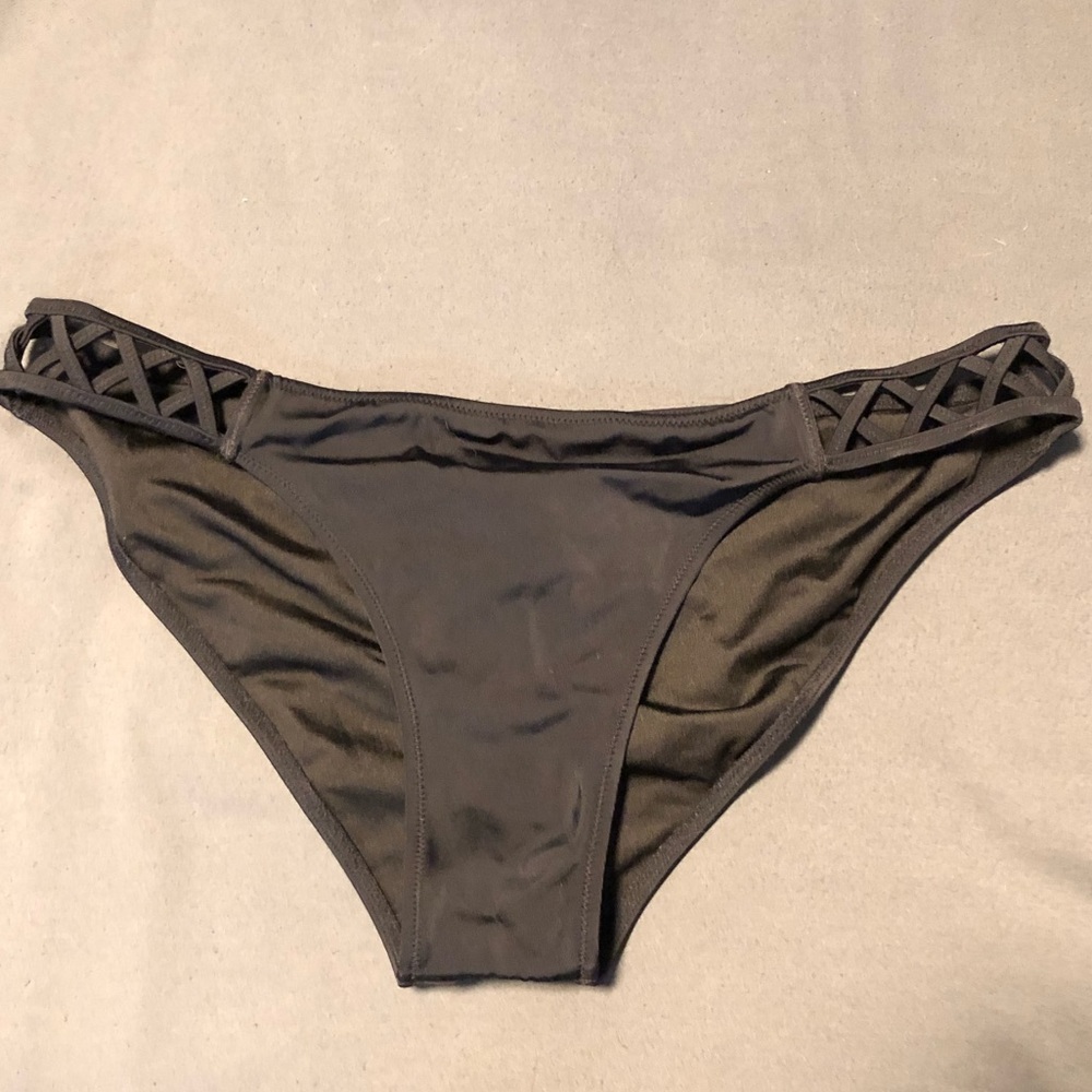 VS bikini bottoms
